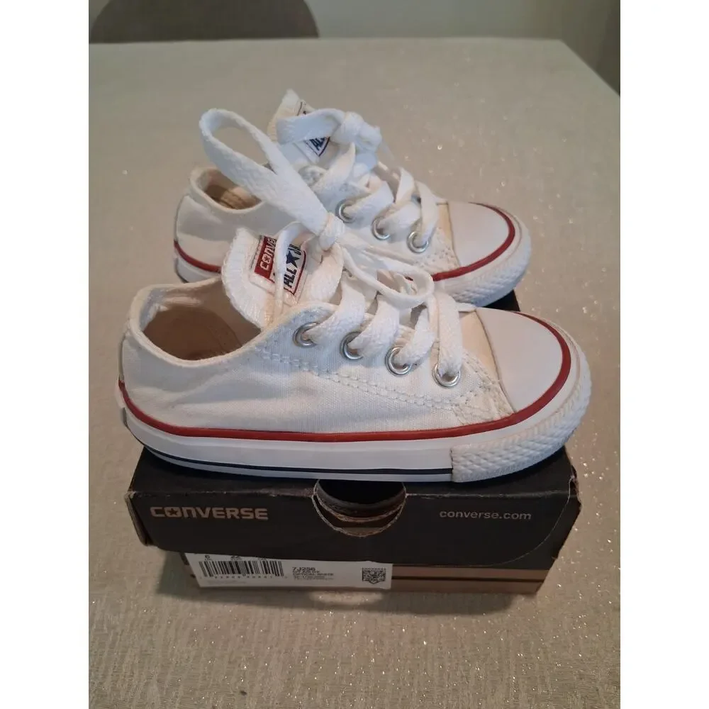 Converse title chuck